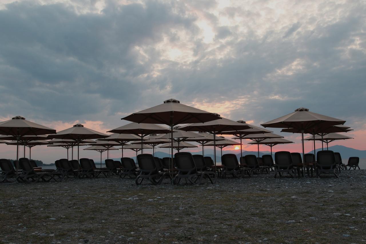 Aparthotel Island Pefki  Esterno foto